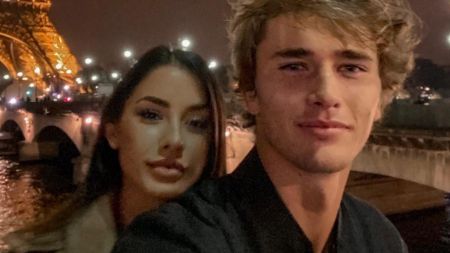 Brenda Patea met Alexander Zverev in a cafe at Paris.